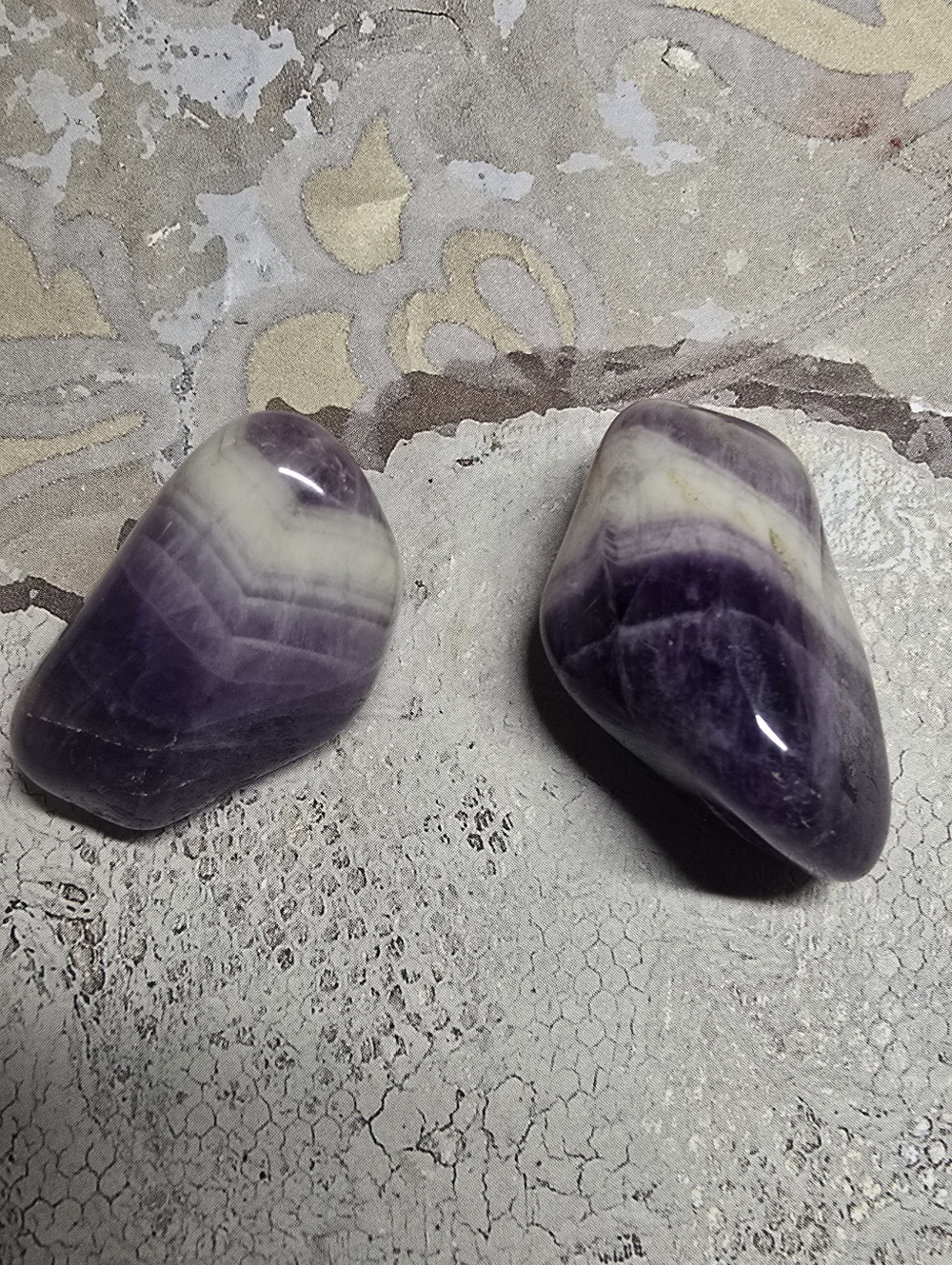 Polished Purple Chevron Amethyst Decorative Tumbled Stones, 2 - Picture 3 of 4